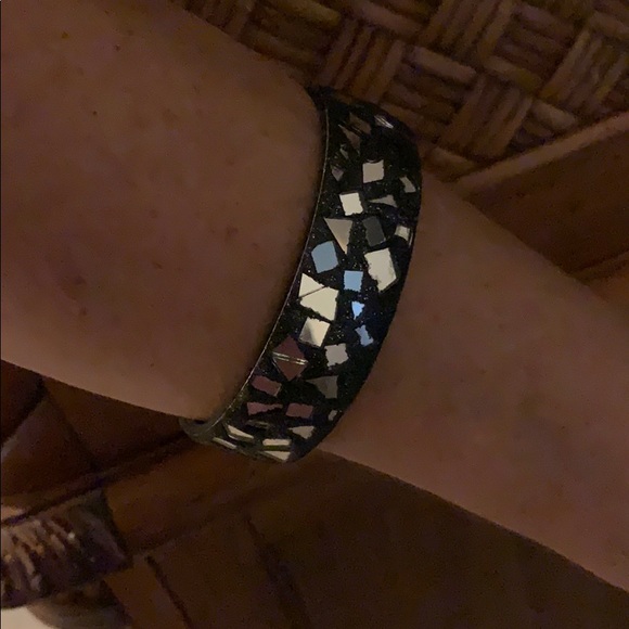 Trendy Mirrored Bangle Bracelet - Picture 2 of 8